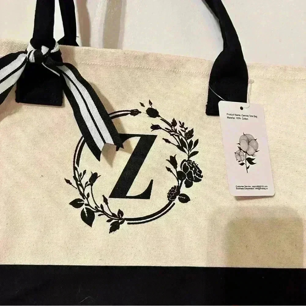 New tote bag with initial Z